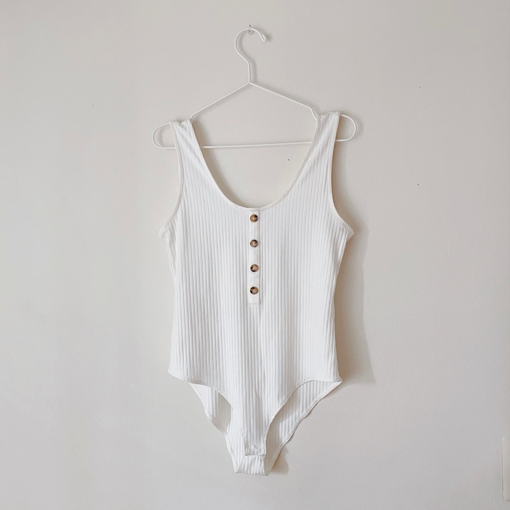 H&M Ribbed Bodysuit - Picture 2 of 5